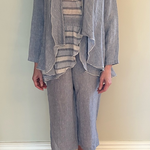 Marilu Moda Italian linen, layered pants suit, very flowy and relaxed fit - Picture 8 of 8